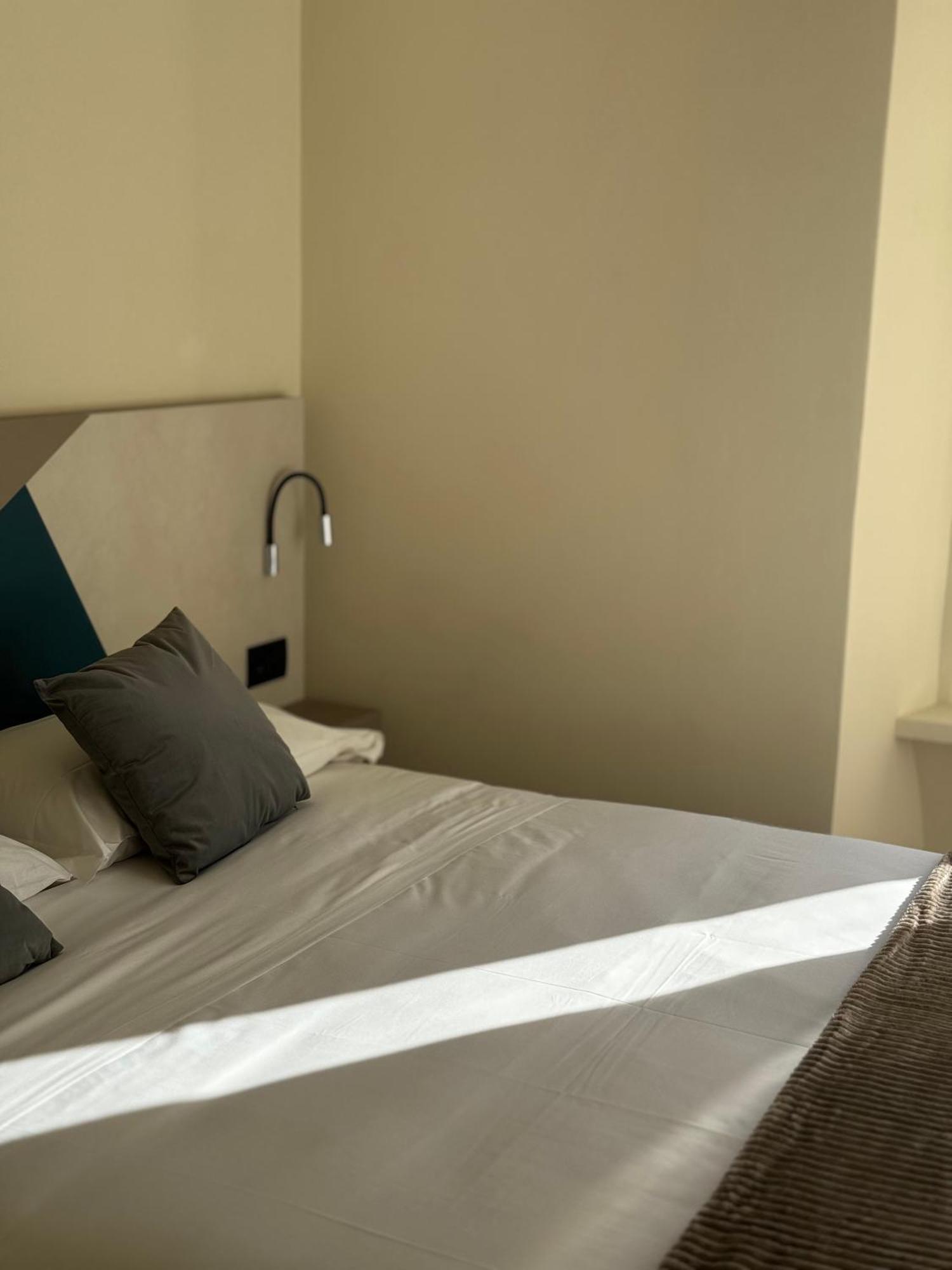 Honeycomb Guesthouse Roma Esterno foto