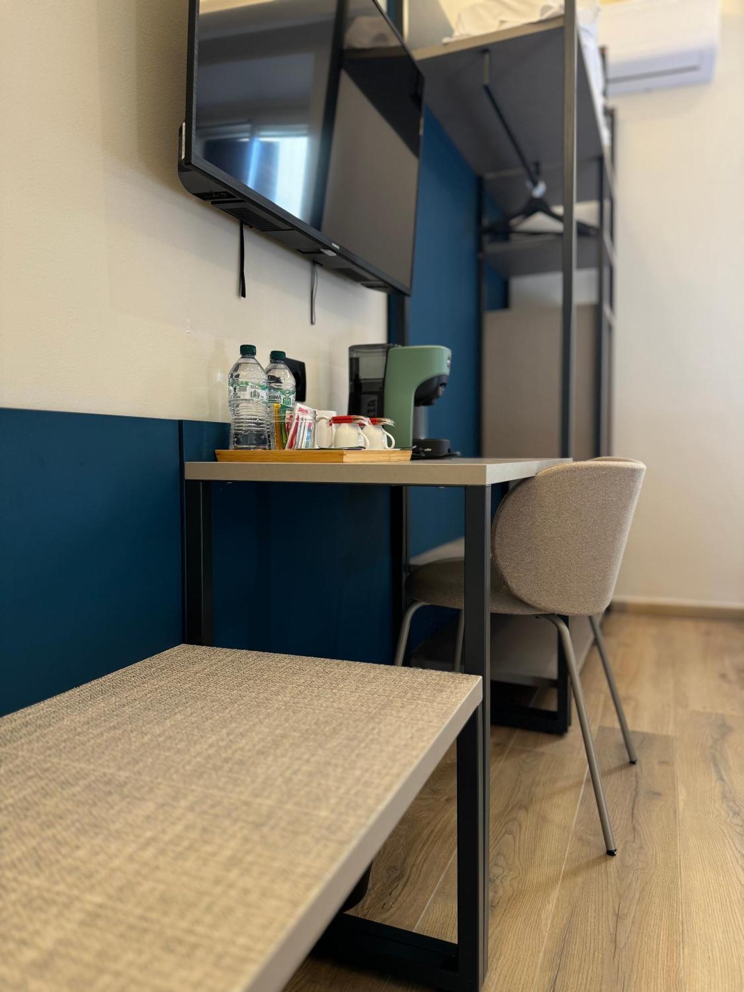 Honeycomb Guesthouse Roma Esterno foto