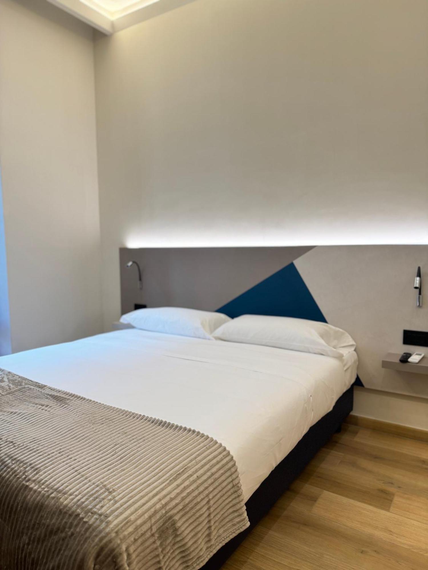 Honeycomb Guesthouse Roma Esterno foto