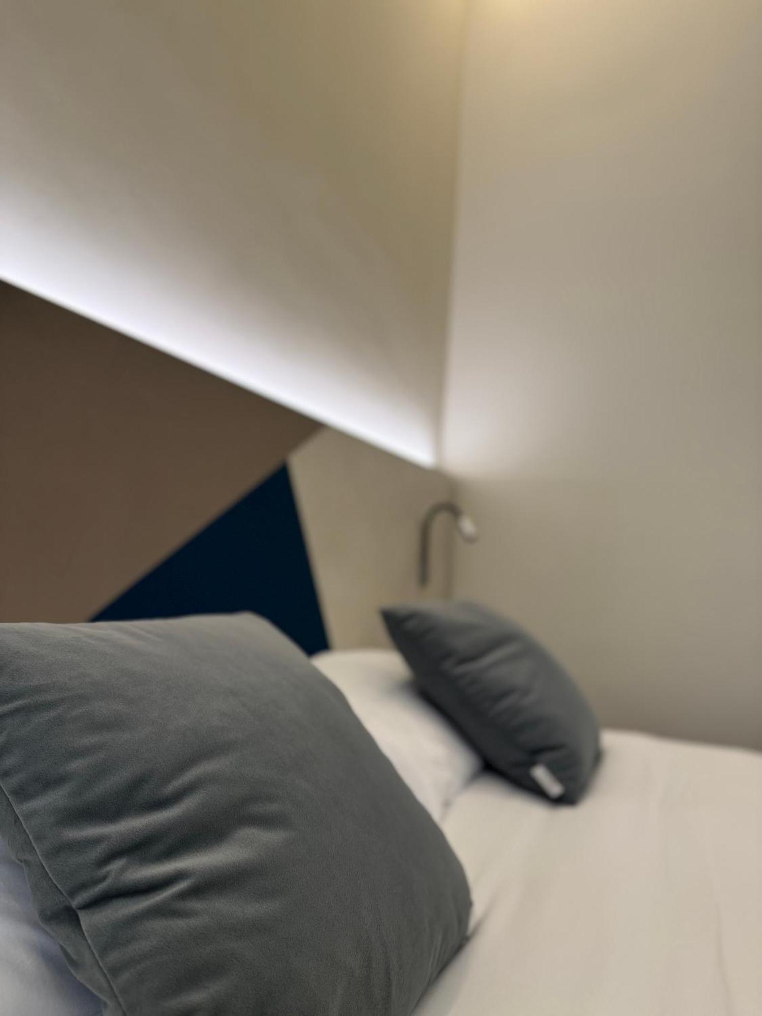 Honeycomb Guesthouse Roma Esterno foto